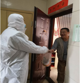 隔離不隔愛&mdash;&mdash;寒冷中送湯圓 疫情下&ldquo;甜&rdquo;人心