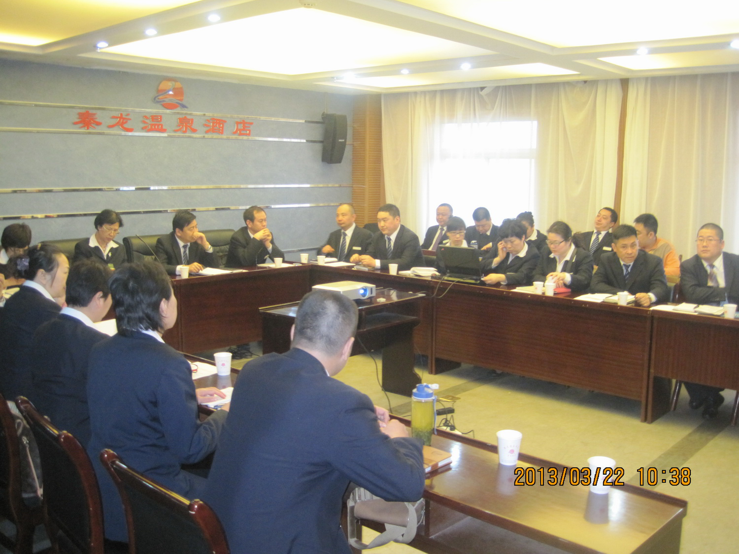 2013年度目標(biāo)責(zé)任書(shū)培訓(xùn)暨簽訂會(huì)議隆重召開(kāi)