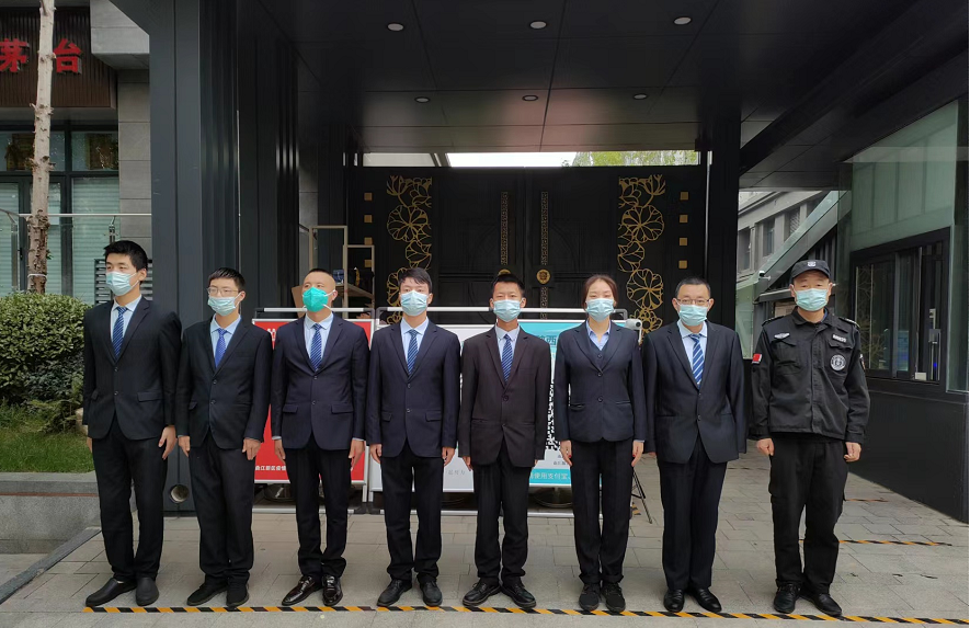 提升服務(wù)質(zhì)量，塑造品牌形象