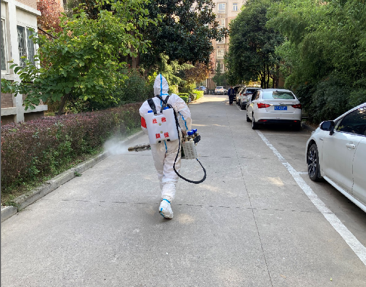 風雨同舟、共抗疫情