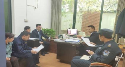 平凡的物業(yè)人，奉獻的物業(yè)人