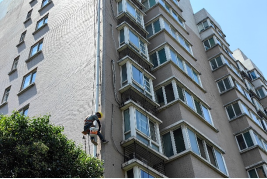 維修破損雨水管 用心服務解民憂